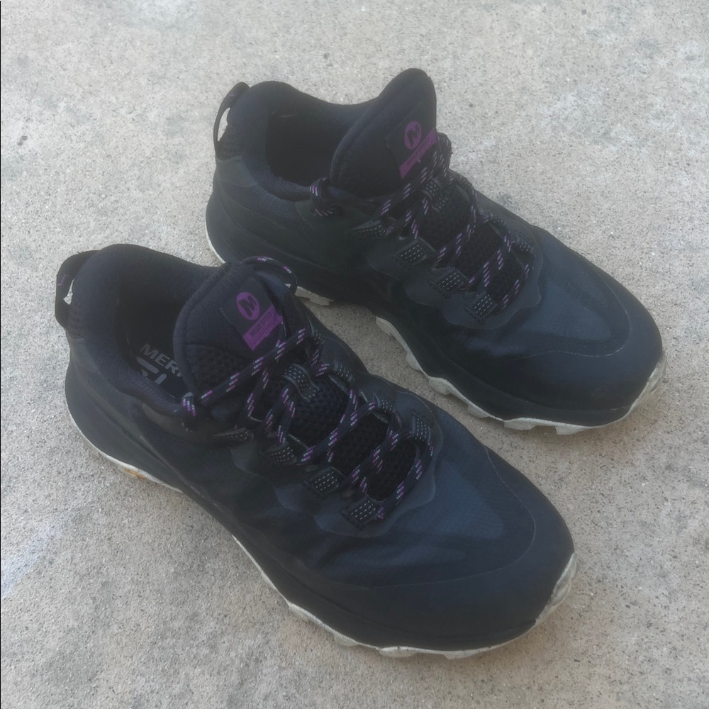 Merrell Women's Moab Speed Black Purple Vibram Trail Shoes Size 8